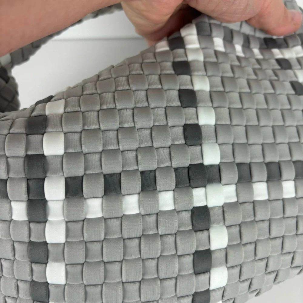 Haute Shores/Carrie Aspen-Mini Woven Hobo Bag in Grey-EUC